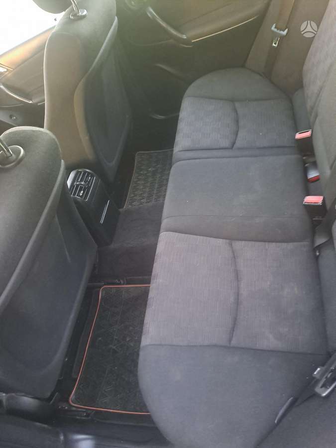 Mercedes-Benz C220 - 5