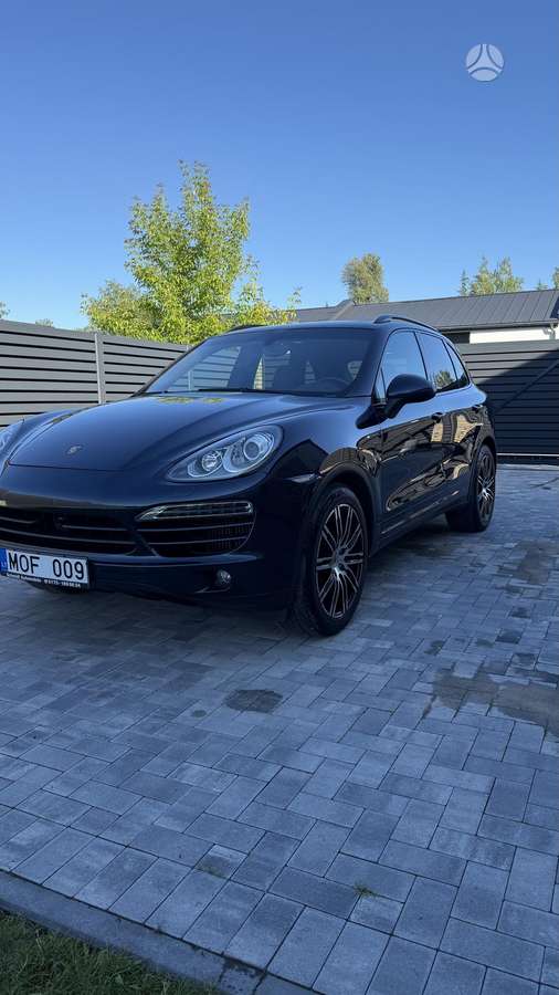 Porsche Cayenne - 9