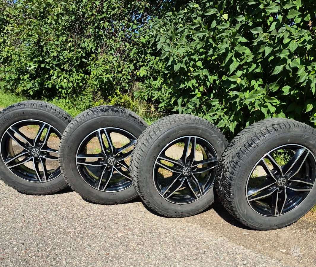 Bridgestone, žieminės 215/60 R16