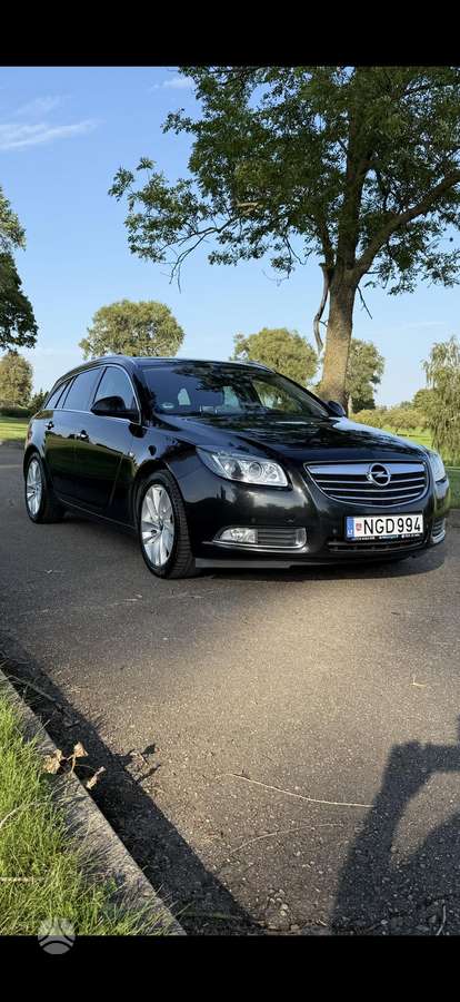 Opel Insignia, 2.0 l., hatchback