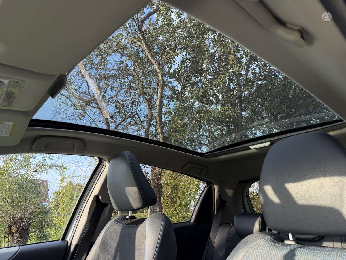 Toyota Yaris - 6