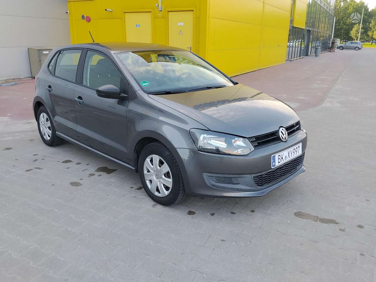 Volkswagen Polo - 2