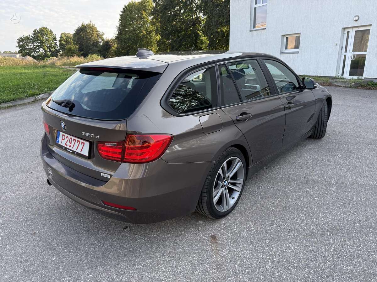 BMW 320, 2.0 l., universalas