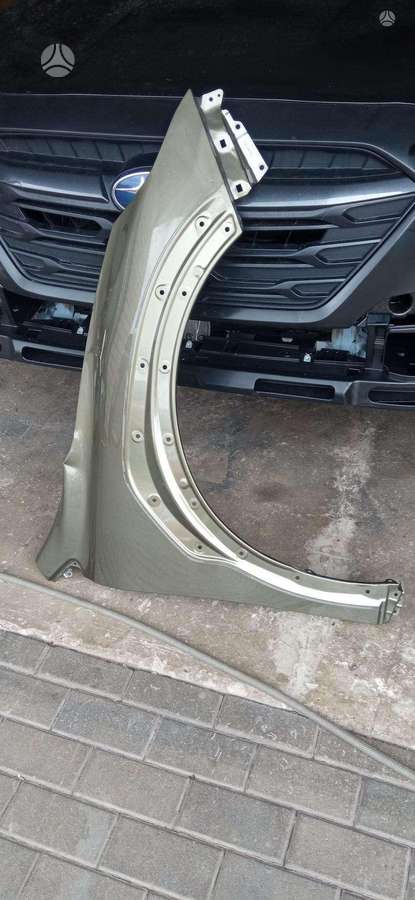 Subaru Outback kėbulo dalys