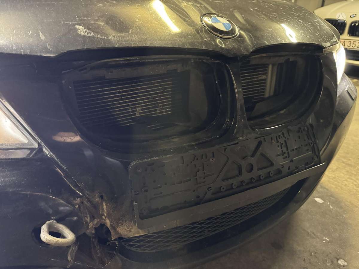 BMW 330, 3.0 l., Универсал