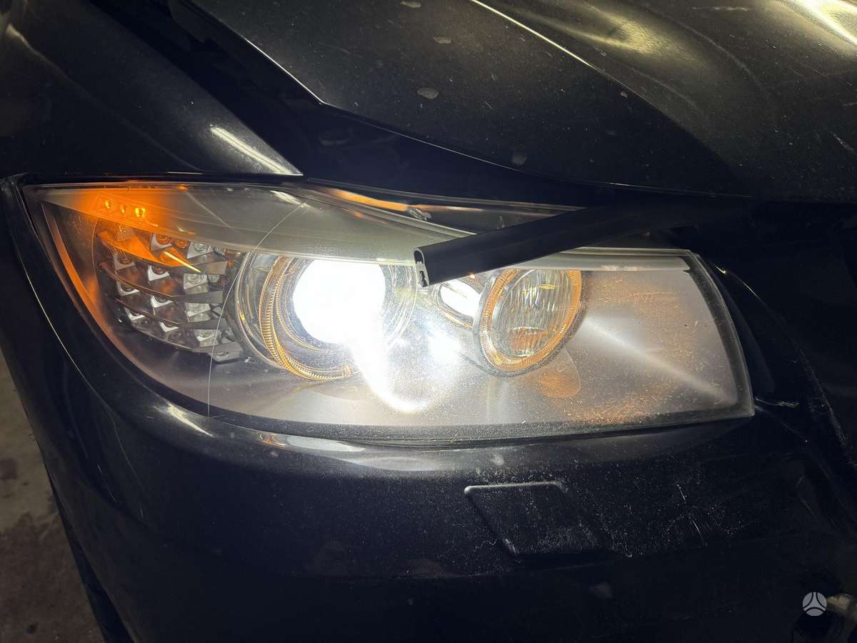 BMW 330, 3.0 l., wagon