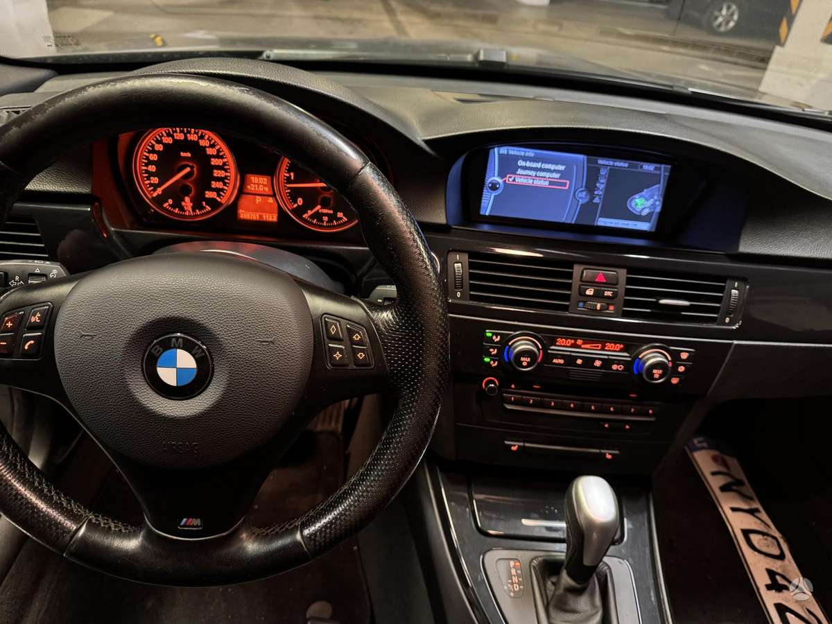 BMW 330, 3.0 l., Универсал