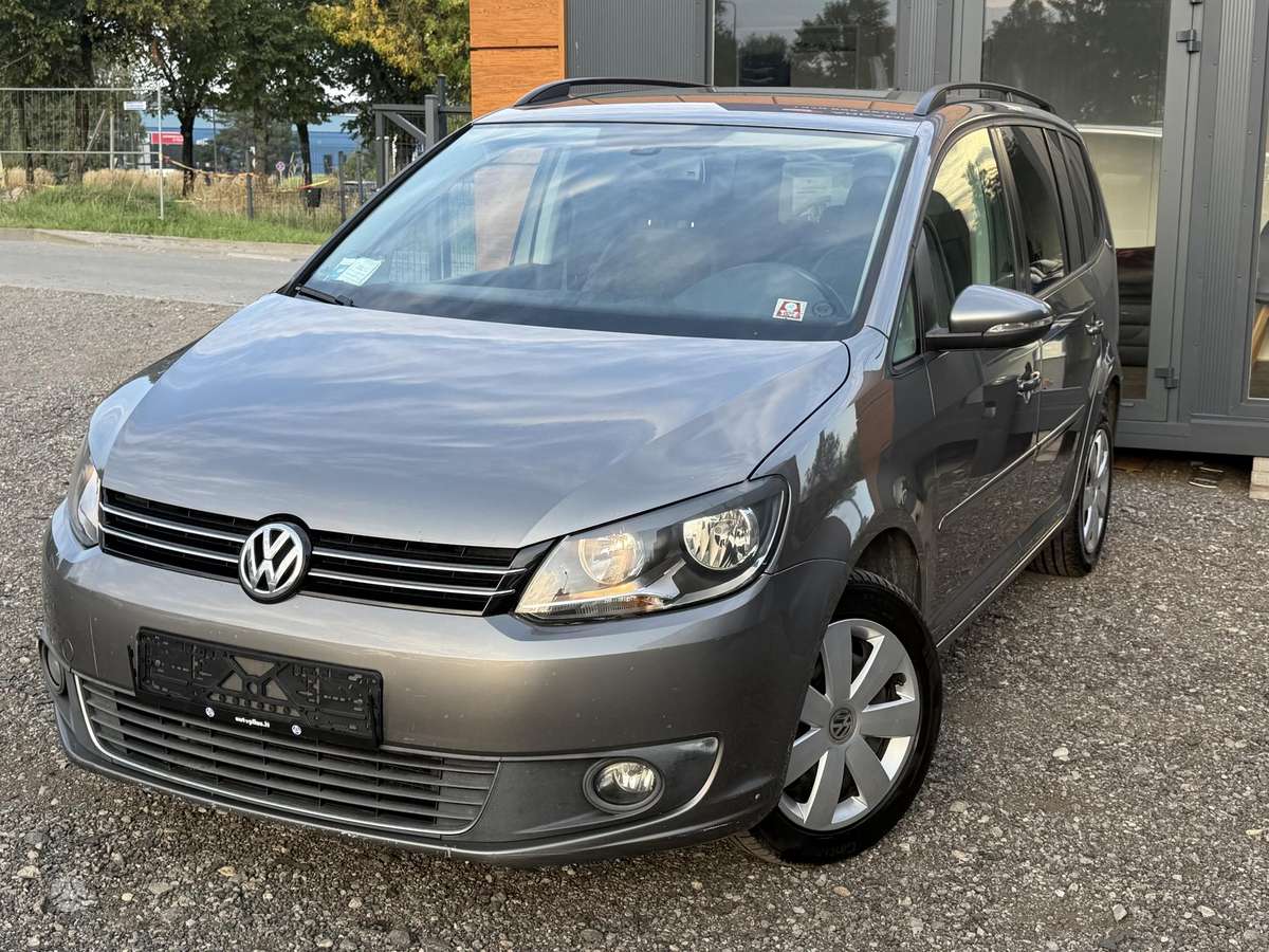 Volkswagen Touran - 2