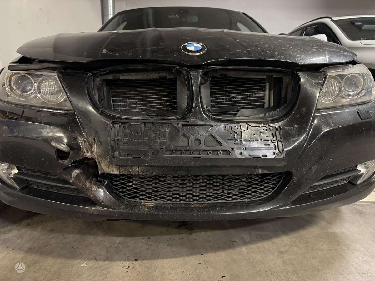BMW 330, 3.0 l., Универсал