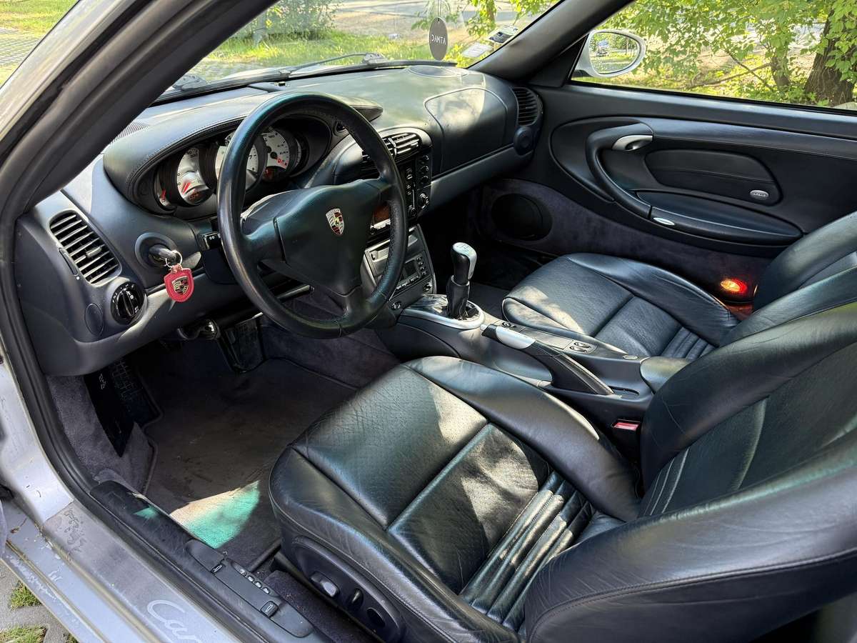Porsche 911 - 9