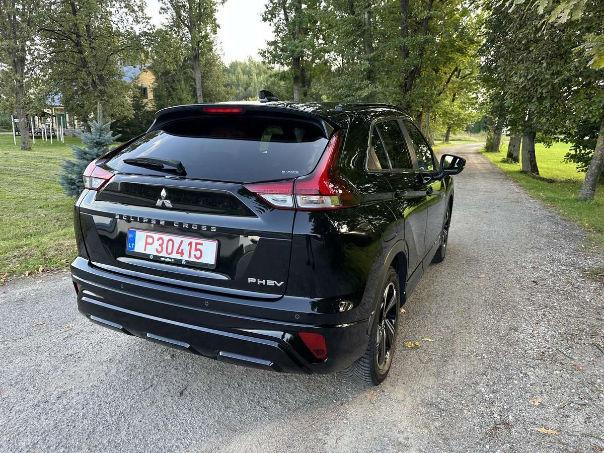Mitsubishi Eclipse Cross - 6