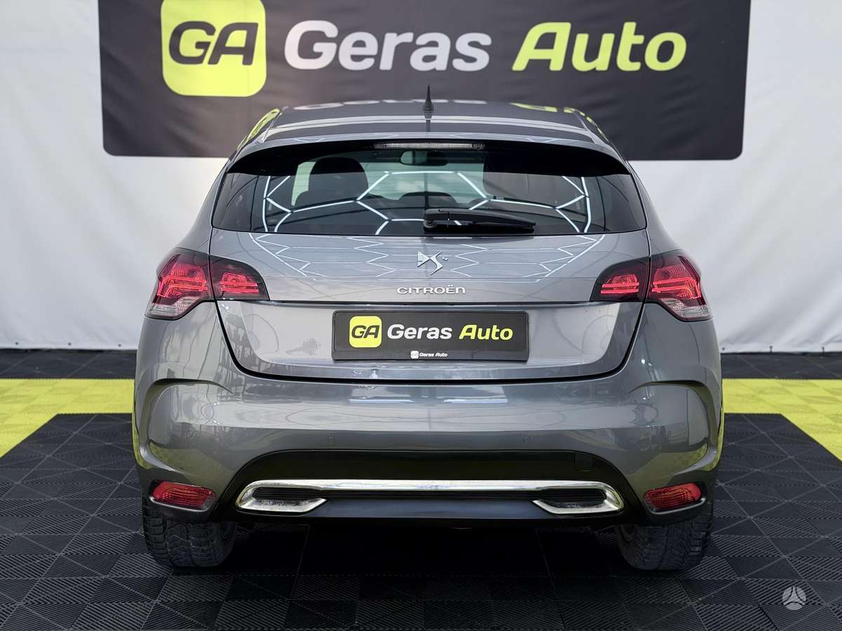 Citroen DS4, 1.6 l., Хэтчбек