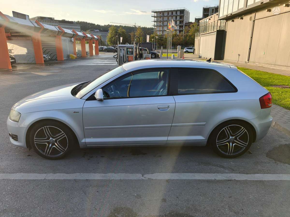Audi A3, 1.6 l., coupe