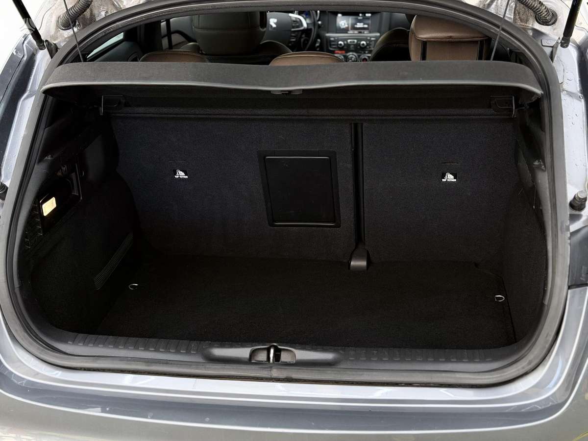 Citroen DS4, 1.6 l., Хэтчбек