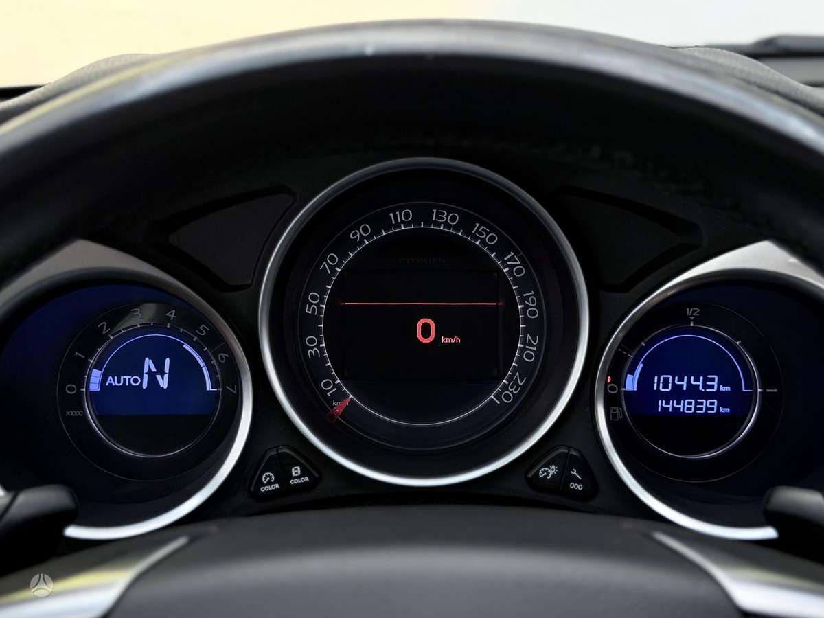 Citroen DS4, 1.6 l., Хэтчбек