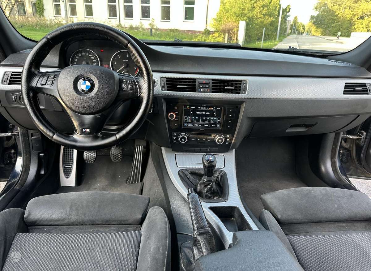BMW 320, 2.0 l., Универсал