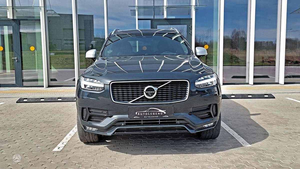 Volvo XC90 - 5