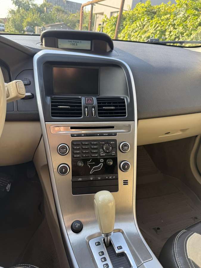 Volvo XC60 - 8