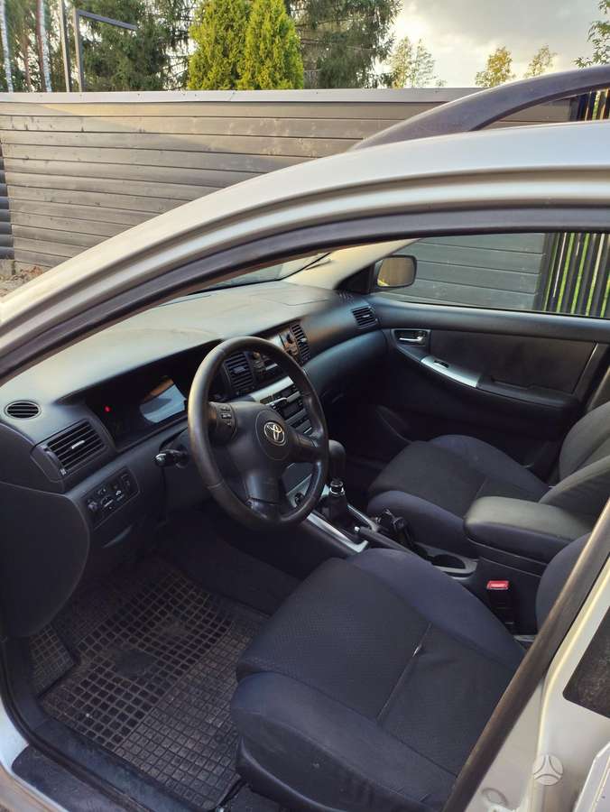 Toyota Corolla, 2.0 l., Хэтчбек