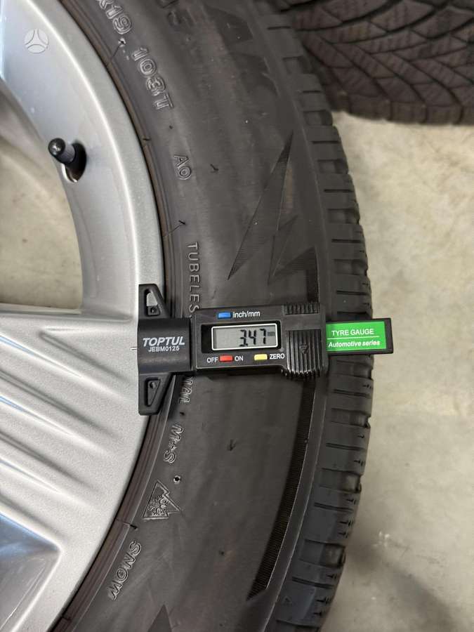 Audi 89A601025B Q4 E-tron, light alloy, R19