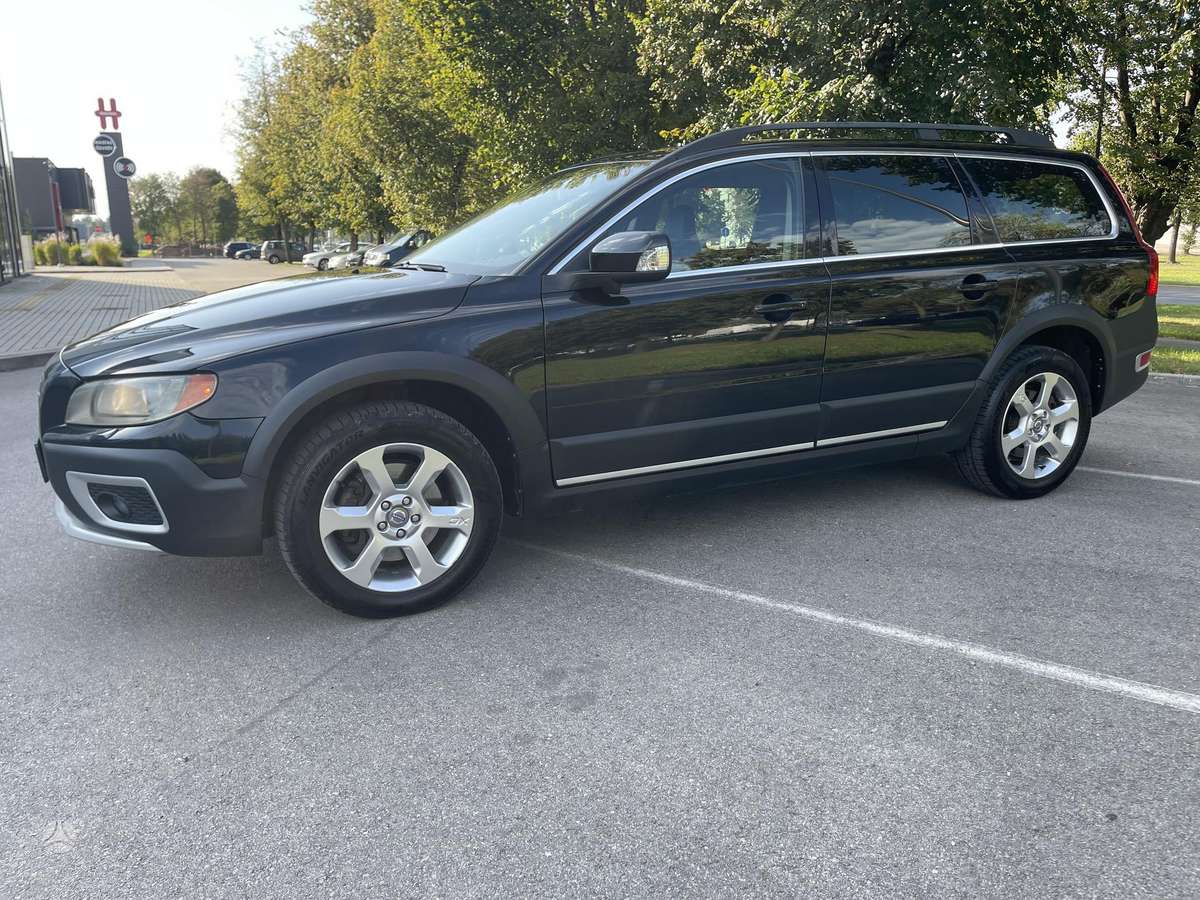 Volvo XC70 - 7