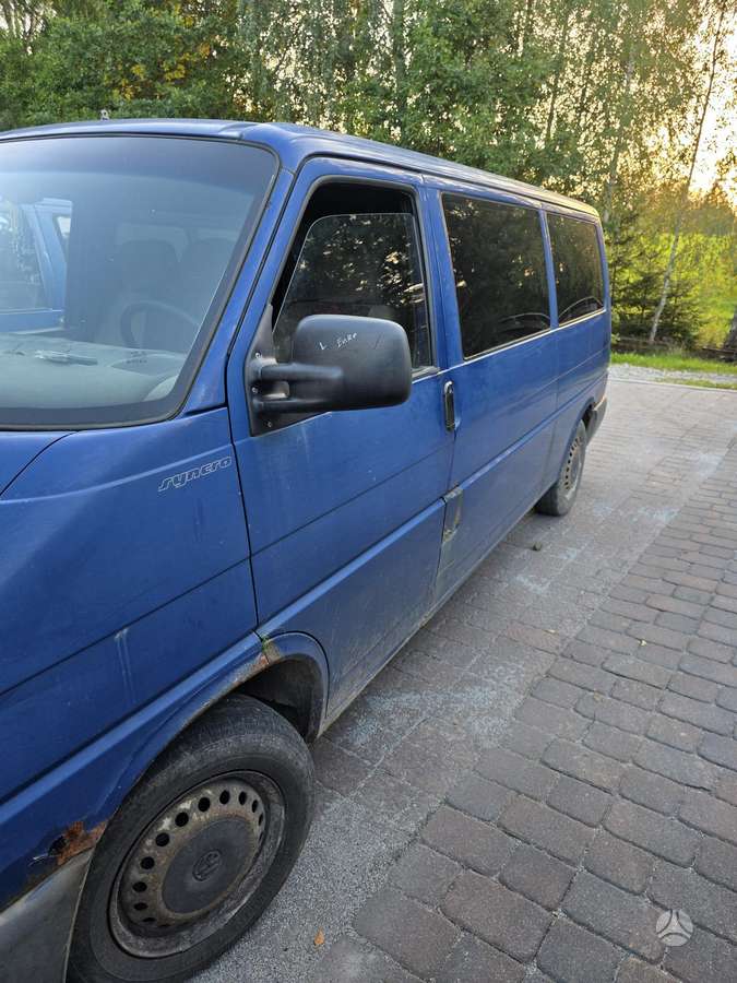 Volkswagen Transporter - 2