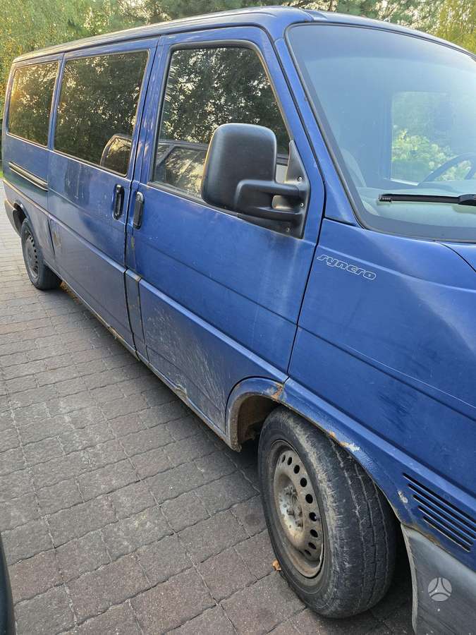 Volkswagen Transporter - 4