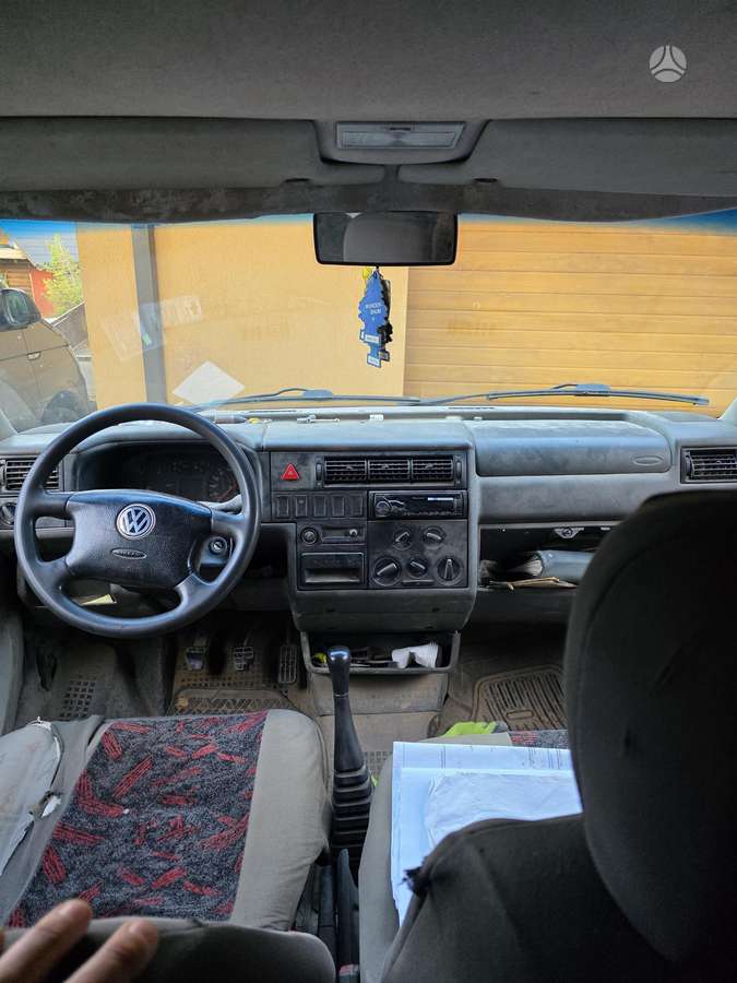 Volkswagen Transporter - 6