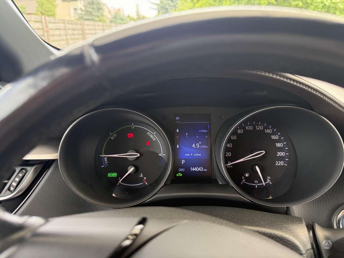 Toyota C-HR - 6