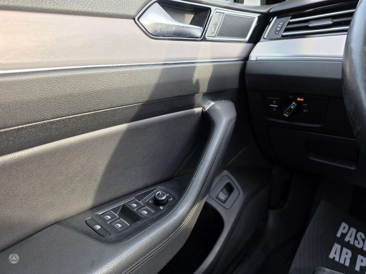 Volkswagen Passat, 2.0 l., Универсал