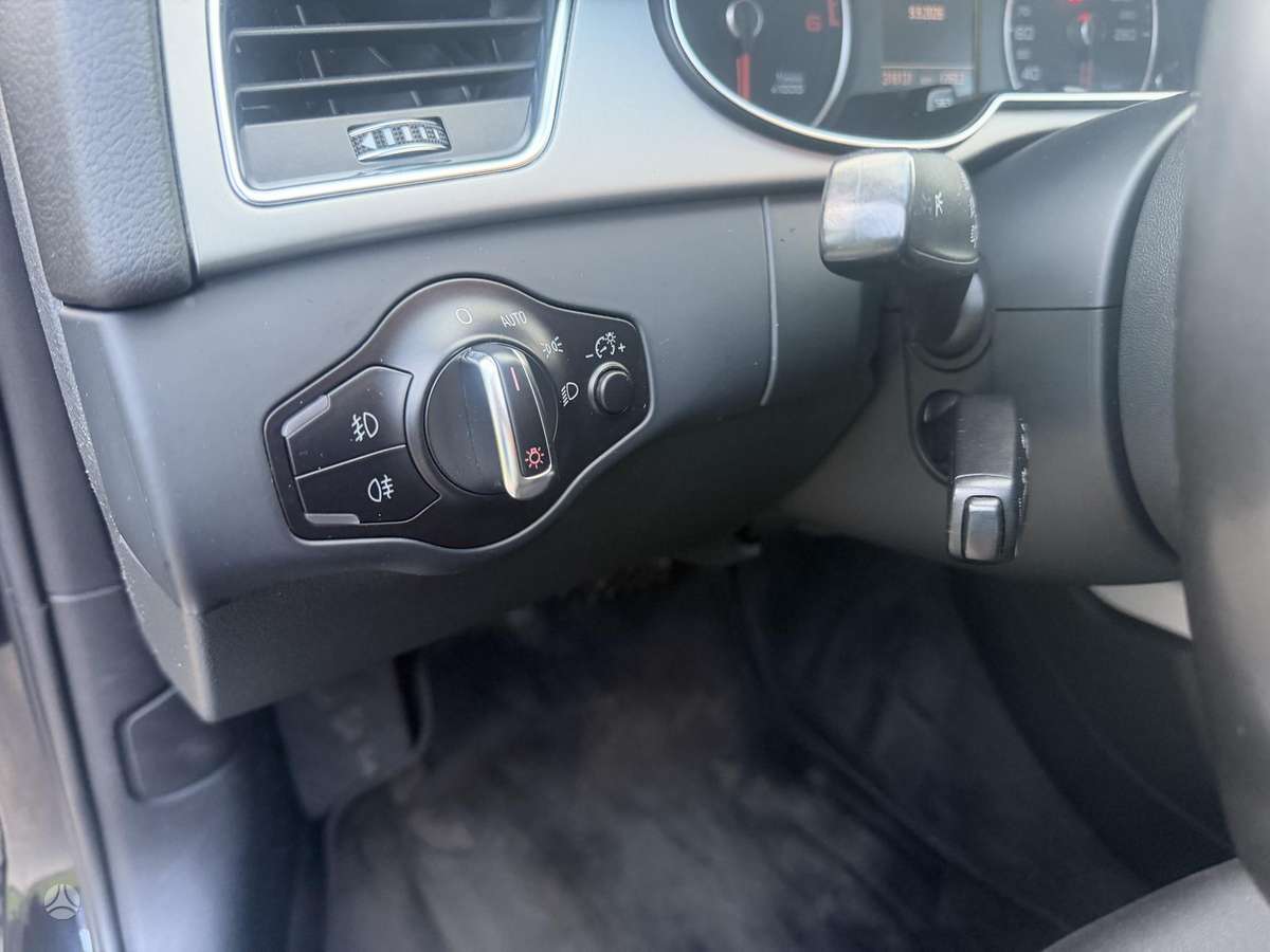 Audi A4, 2.0 l., Универсал