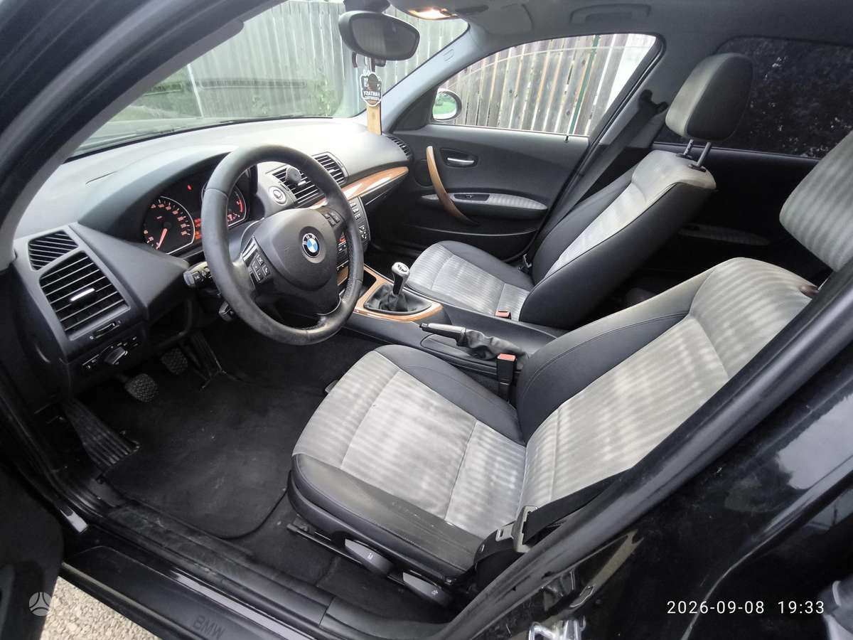 BMW 118, Хэтчбек