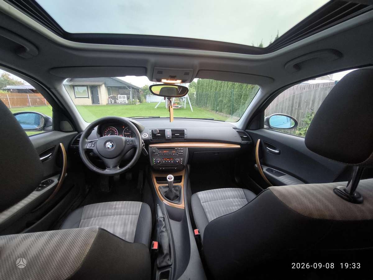 BMW 118, hečbekas