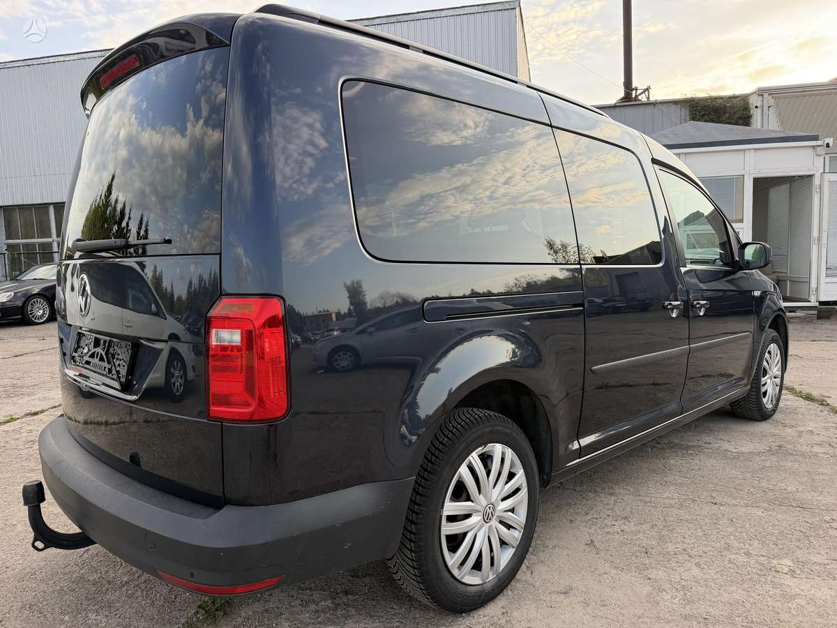 Volkswagen Caddy Maxi - 4