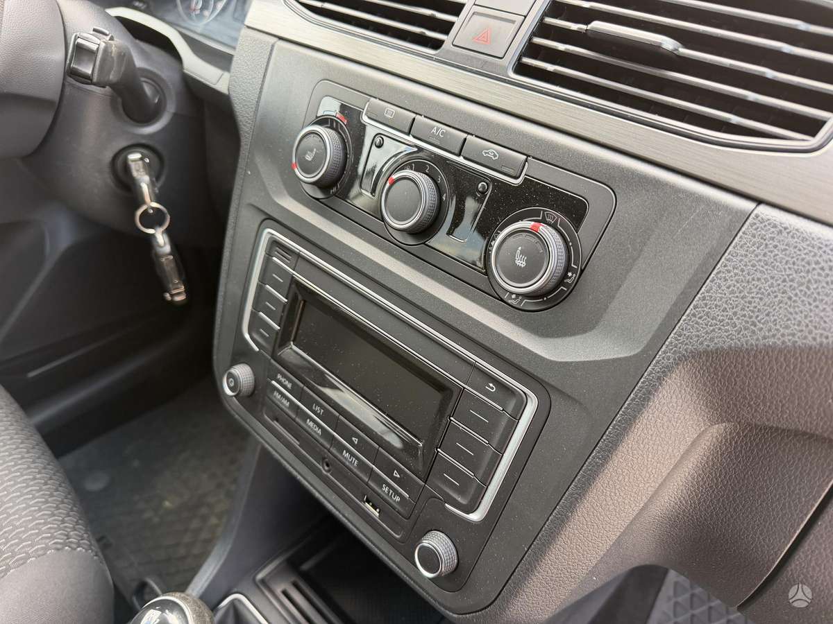Volkswagen Caddy Maxi - 9