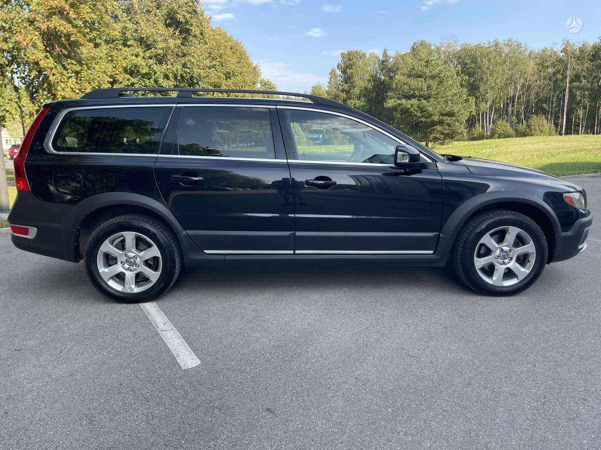 Volvo XC70, 2.0 l., Универсал