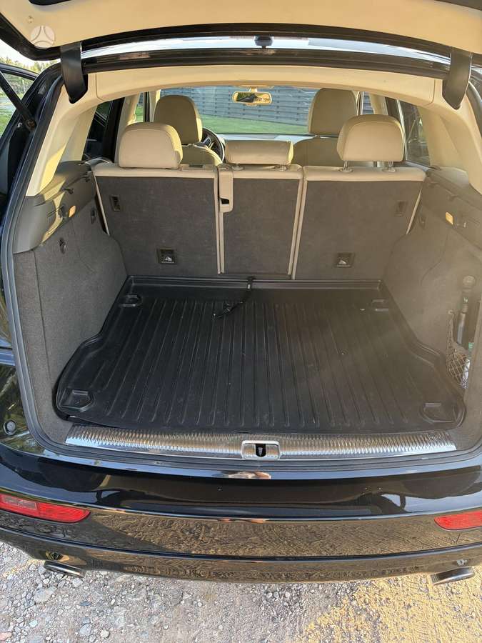 Audi Q5, 2.0 l., Внедорожник / Кроссовер