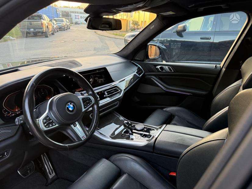 BMW X5, Внедорожник / Кроссовер