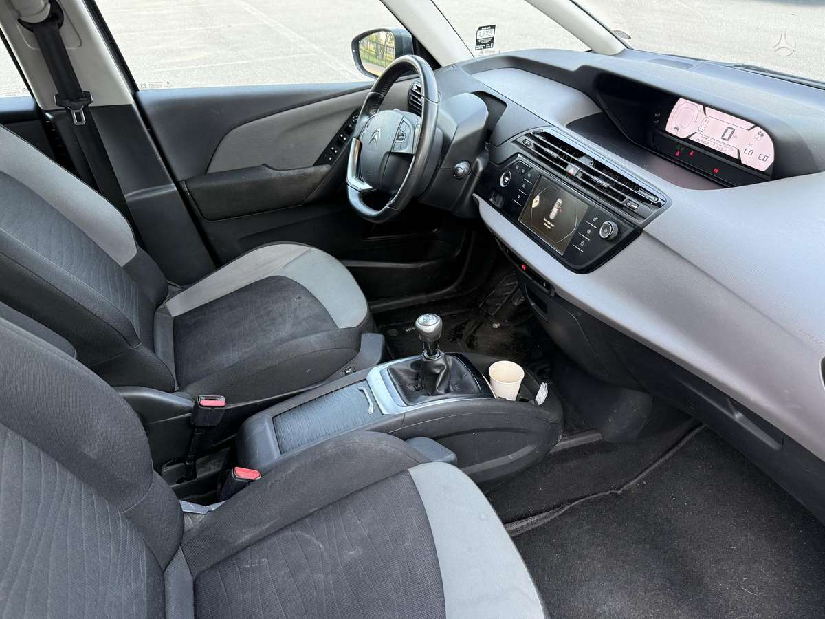 Citroën Grand C4 Picasso - 9