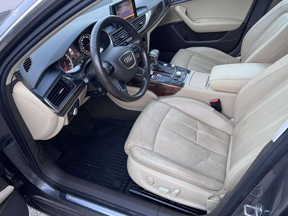 Audi A6, 2.0 l., Седан