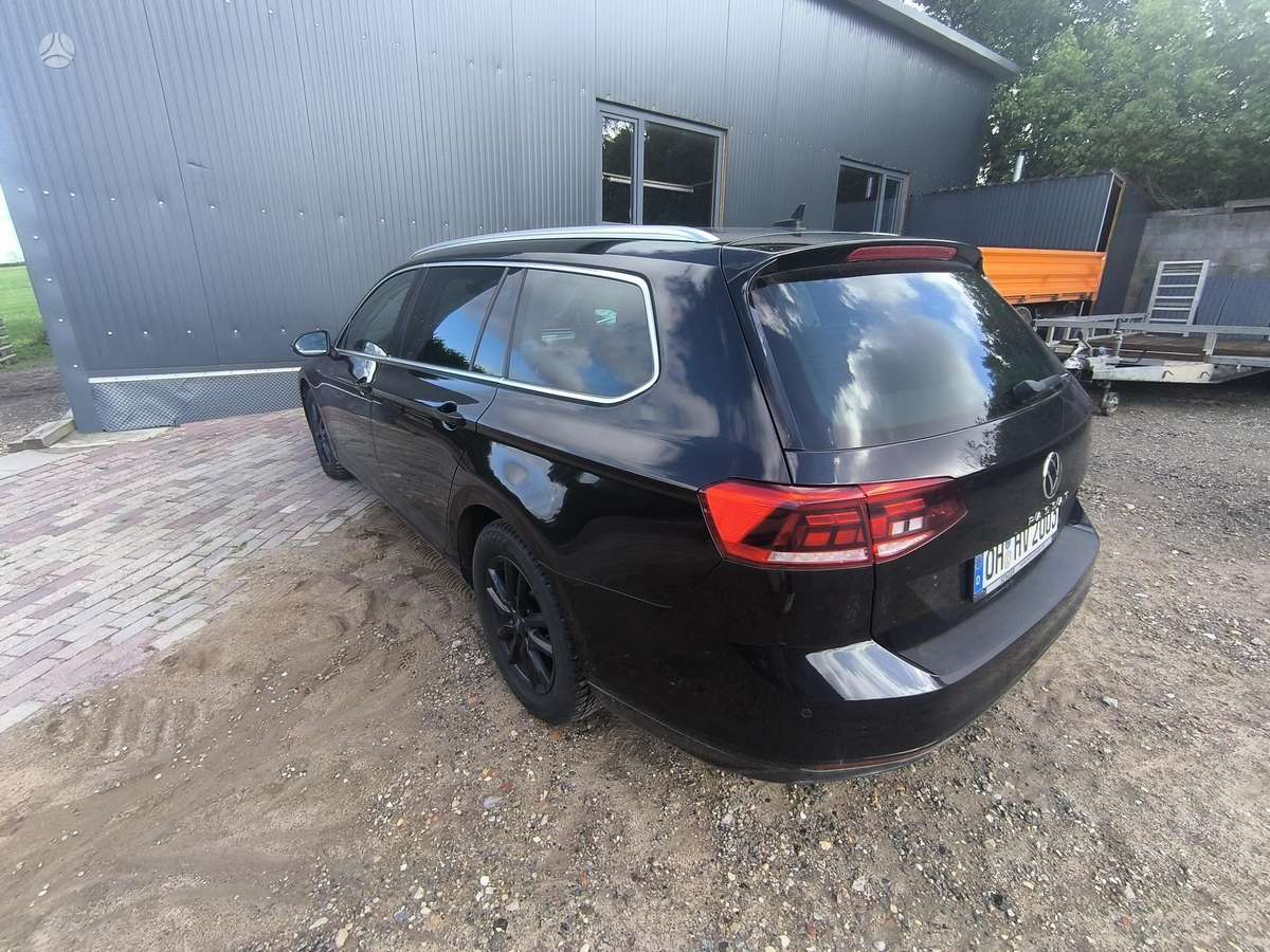Volkswagen Passat - 5