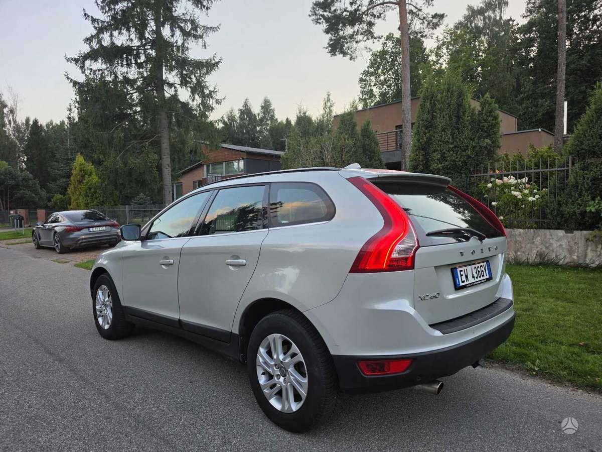 Volvo XC60 - 6