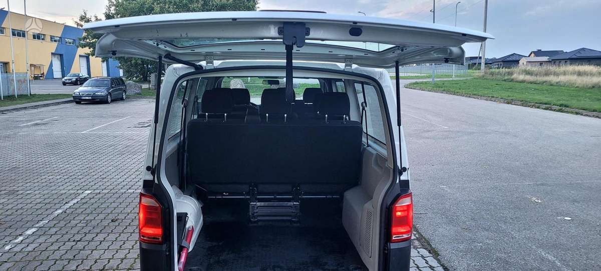 Volkswagen Transporter - 10