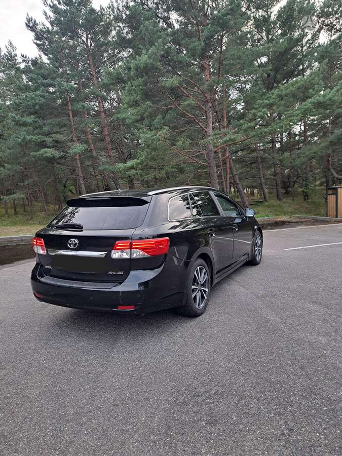 Toyota Avensis - 3