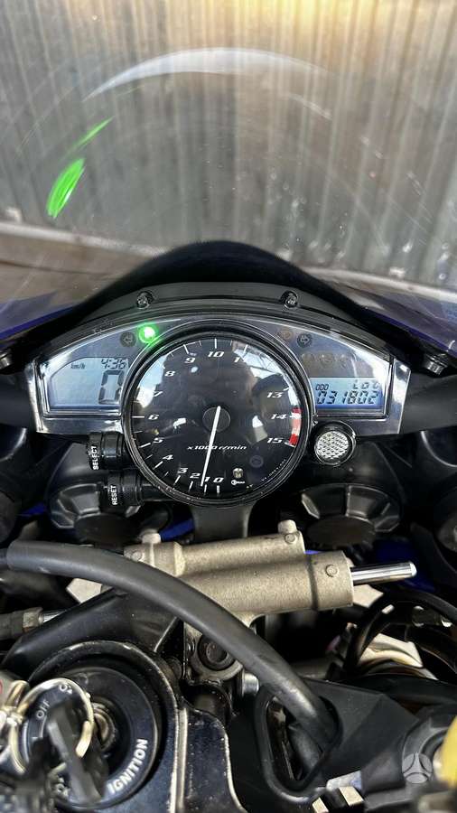 Yamaha R1 1000cc, спортбайки / superbikes