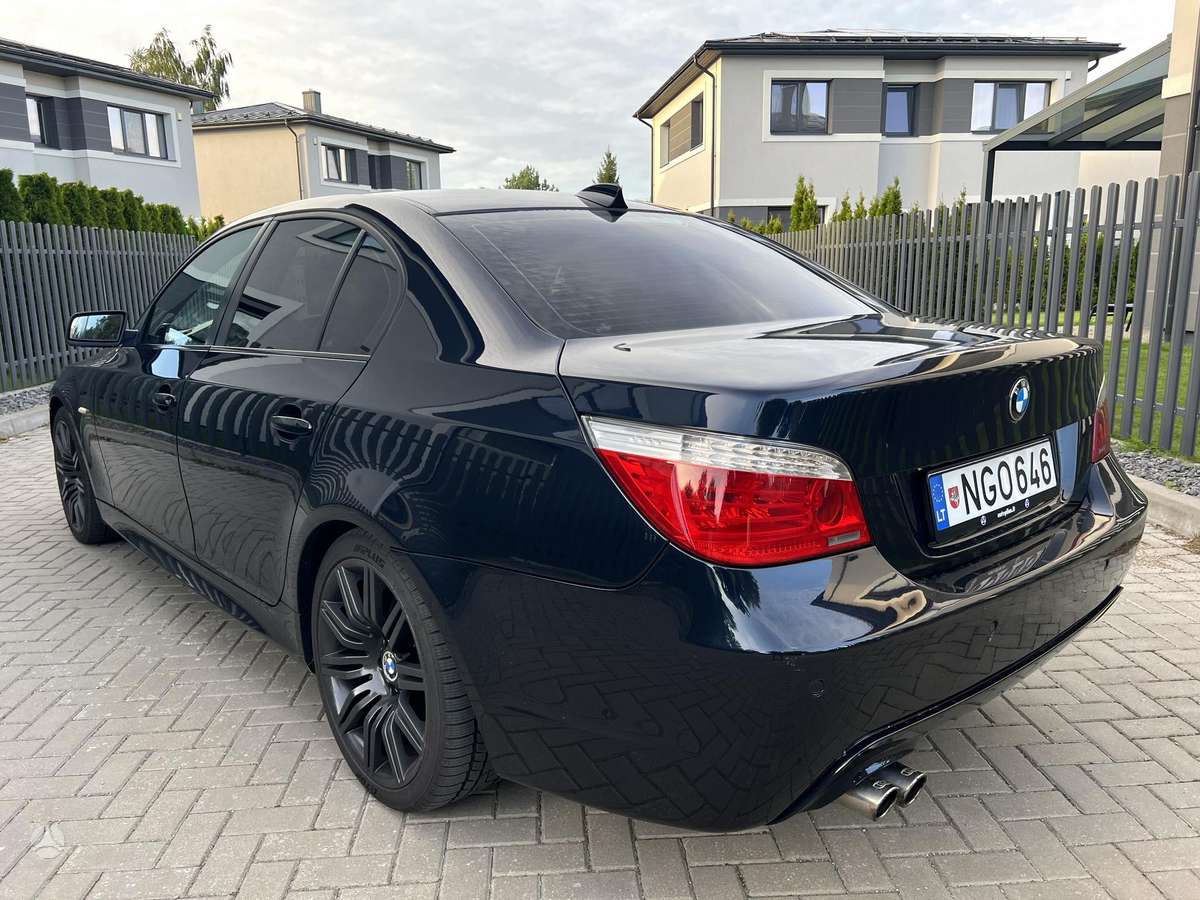 BMW 530, 3.0 l., Седан