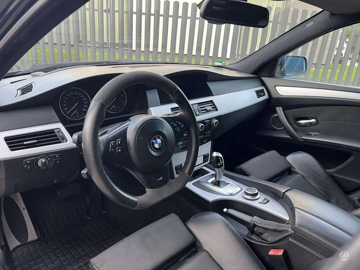 BMW 530, 3.0 l., Седан