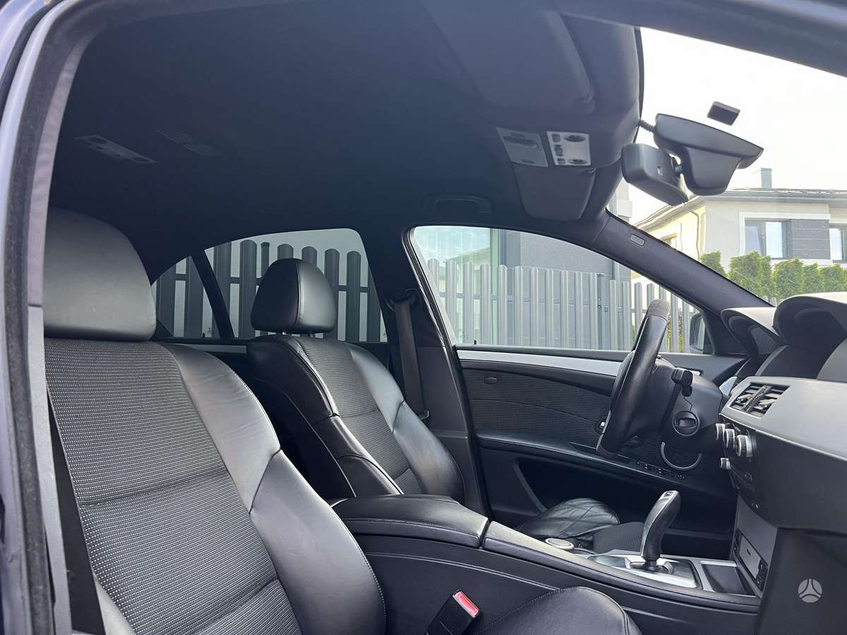 BMW 530, 3.0 l., Седан