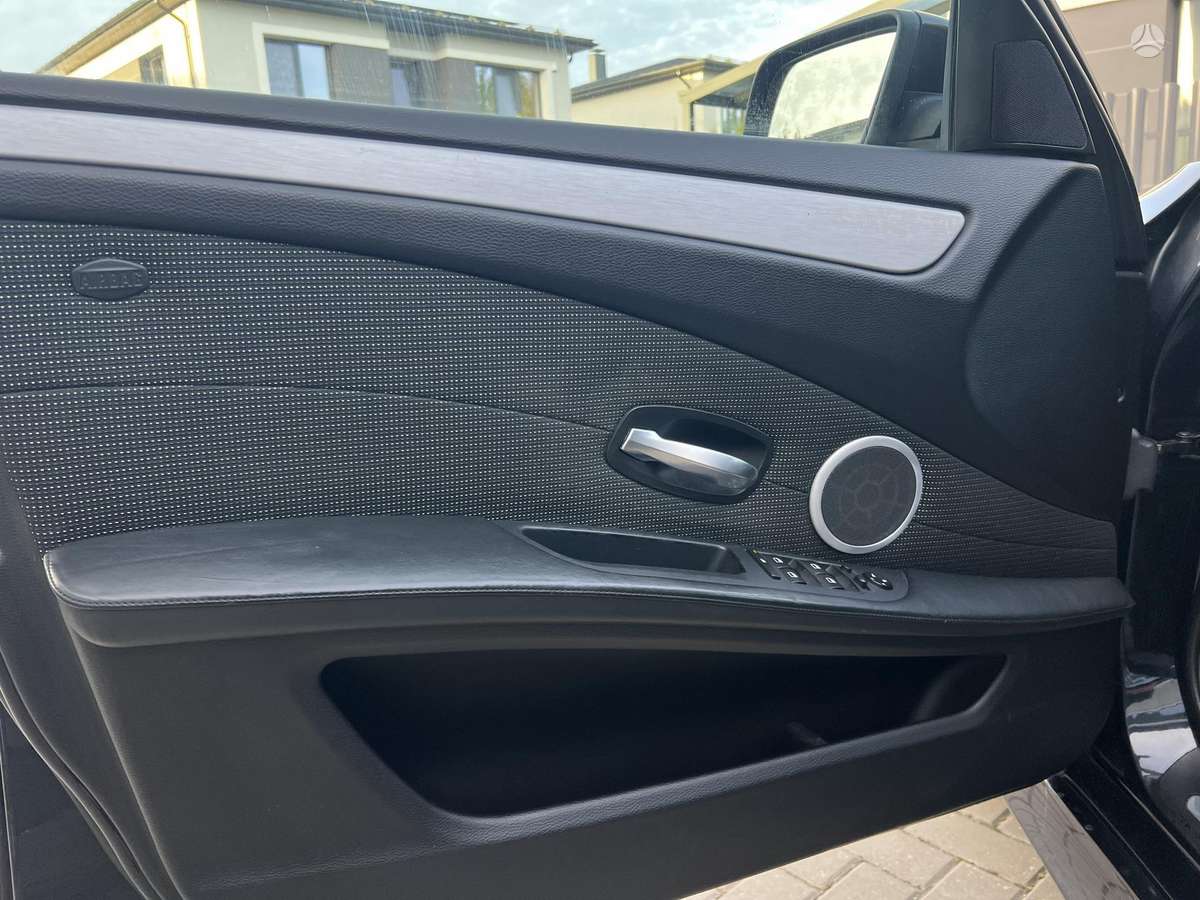 BMW 530, 3.0 l., Седан