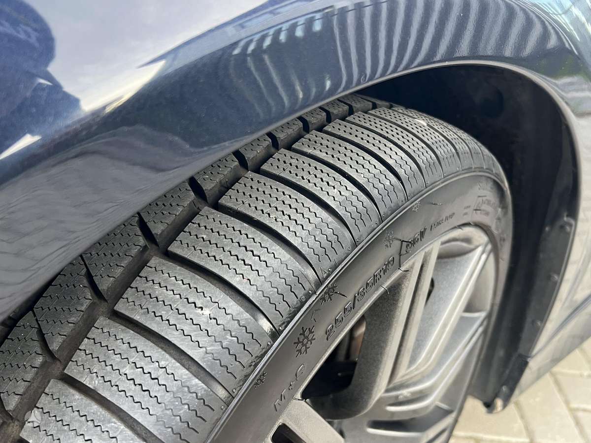 BMW 530, 3.0 l., Седан